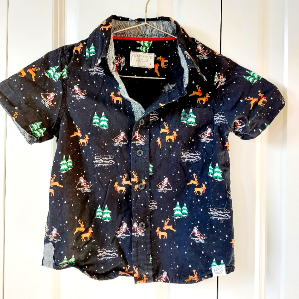 Skiing Santa Reindeer Christmas Trees Black Hawaiian Shirt Free Planet size 2T‎